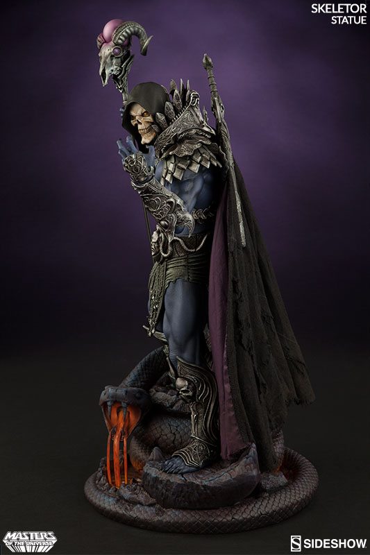 masters-of-the-universe-skeletor-statue-200460-06