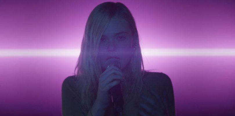 Elle Fanning è una popstar emergente nel primo trailer di Teen Spirit